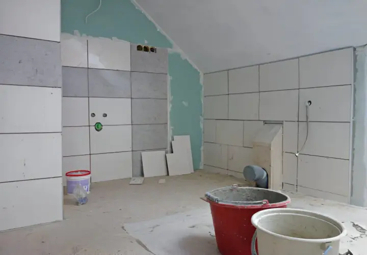 Remont łazienki a PIT: Kiedy odliczysz wydatki? Sprawdź!