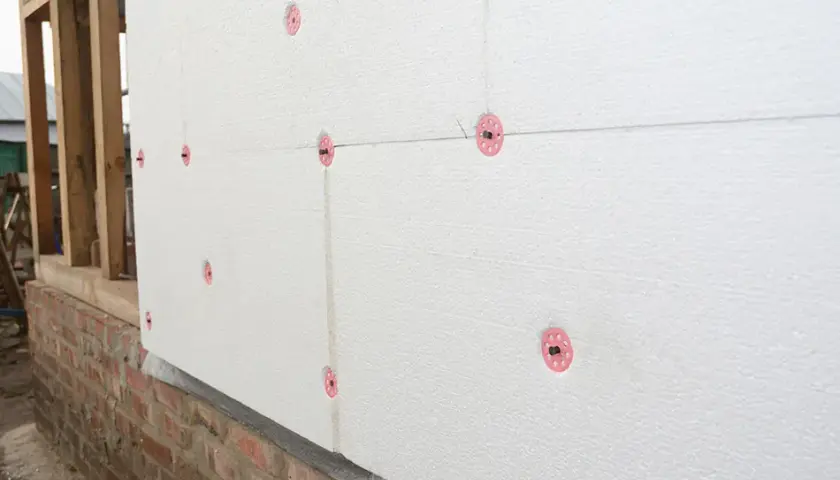 Kołki do styropianu 15 cm: Jak wybrać i zamontować?