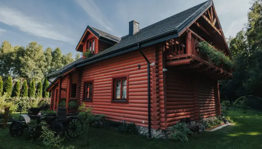Budowa domu drewnianego pod klucz 2026: Realny koszt i widełki cenowe