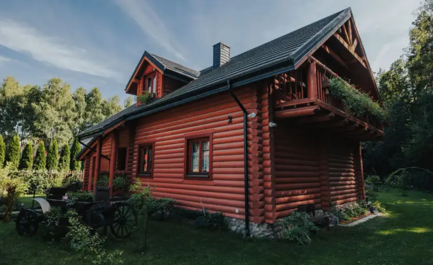 Budowa domu drewnianego pod klucz 2026: Realny koszt i widełki cenowe